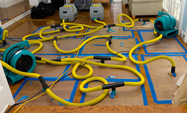 Professional Crawl Space Water Removal technician working in Mooreland, OK